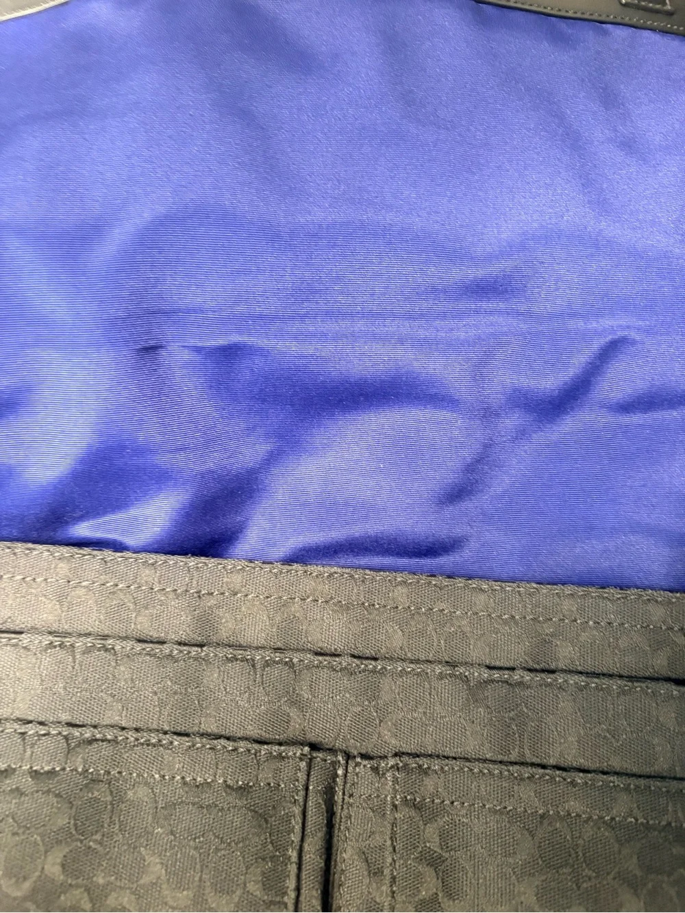 Coach Signature Jacquard Messenger Bag